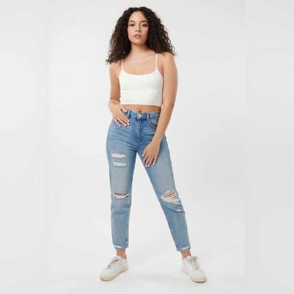 Garage High Rise Mom Jean - Picture 2 of 6